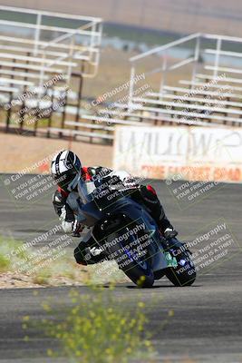 media/Jun-04-2022-WERA (Sat) [[b852bbbd55]]/Practice Races/7- WERA riders school/